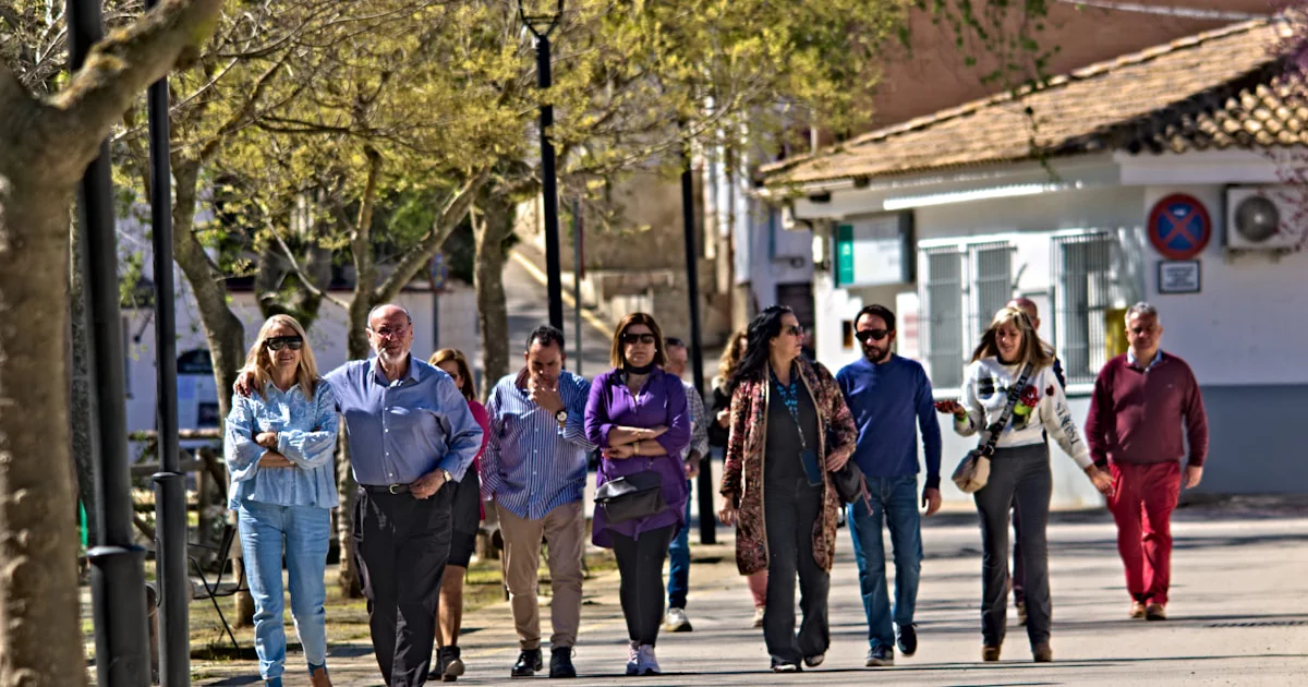 Featured image for How Long Is the Average Walkathon Discover the Perfect Distance 2026