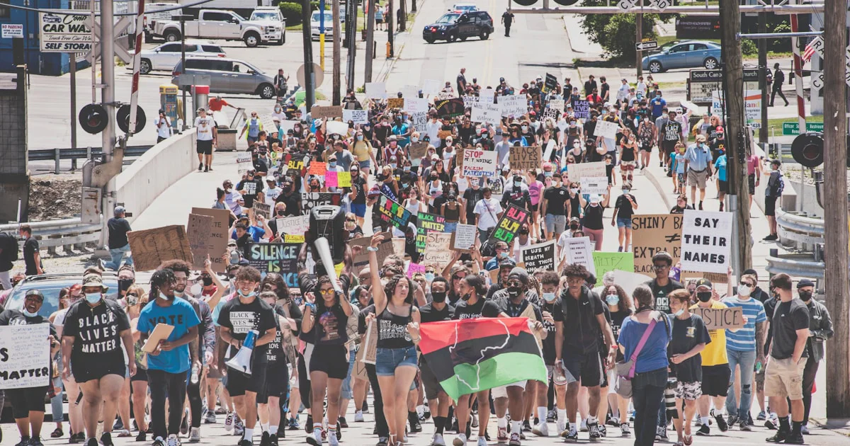 Featured image for 9 Fundraising Advantages Walkathons Offer Student Organizations 2026